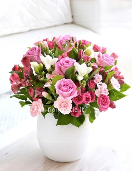 Bouquet tonalità bianco e rosa